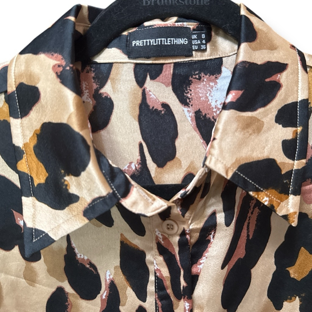 PrettyLittleThing Blouse Size S Beige Black Leopard Print - Picture 2 of 3